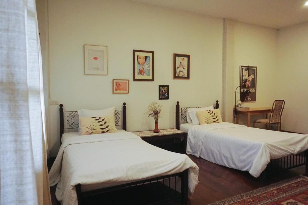 Manee Guesthouse And Record บ้านมานี Chiang Mai Dış mekan fotoğraf