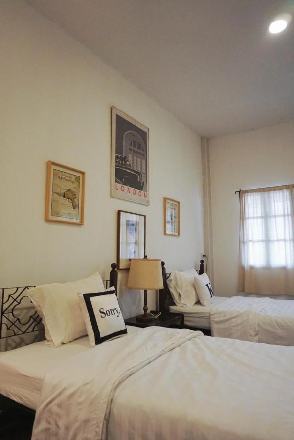 Manee Guesthouse And Record บ้านมานี Chiang Mai Dış mekan fotoğraf